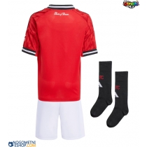 Otroški Nogometni dresi Manchester United Domači 2025-26 Kratek Rokav (+ Kratke hlače)